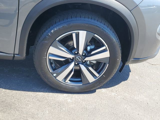 Certified 2026 Nissan Rogue SL AWD/4WD image 6