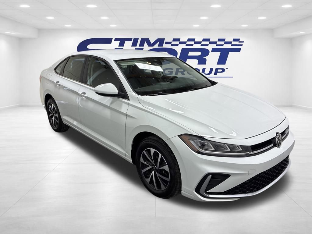 Used 2025 Volkswagen Jetta S image 3