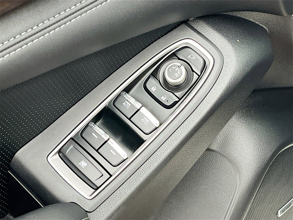 Used 2024 Subaru Ascent Touring image 18