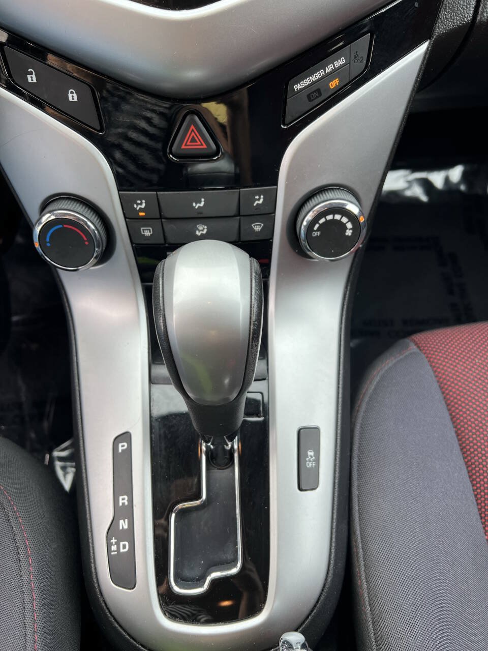 Used 2014 Chevrolet Cruze LT FWD image 20