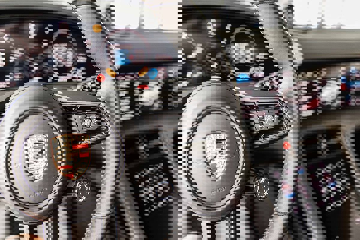 Used 2022 Porsche Taycan GTS image 28