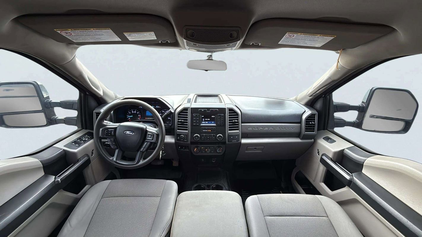 Used 2019 Ford F250 XL w/ Power Equipment Group image 9