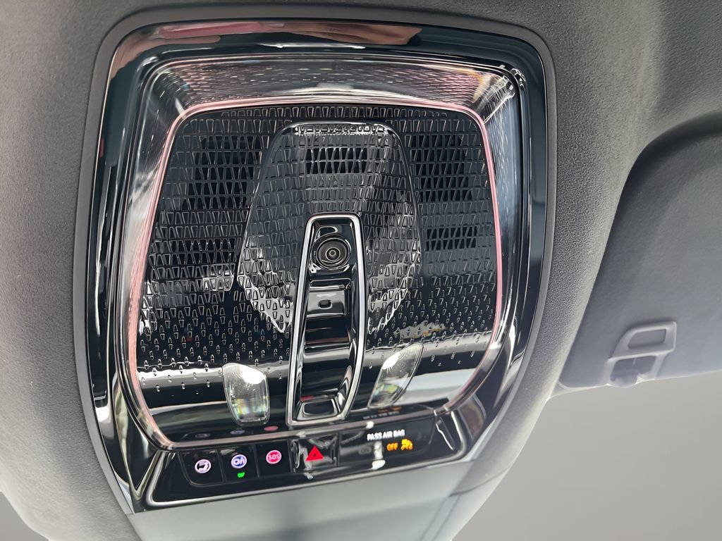 Used 2025 Cadillac Escalade IQ Sport 2 w/ LPO, ONYX Package image 33