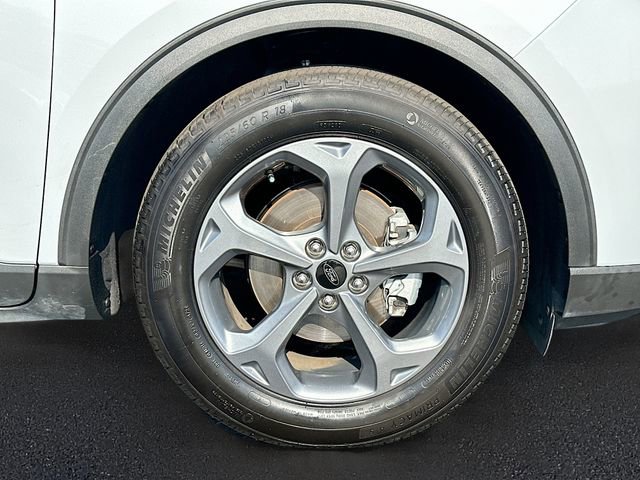 Used 2025 Ford Escape ST-Line image 29