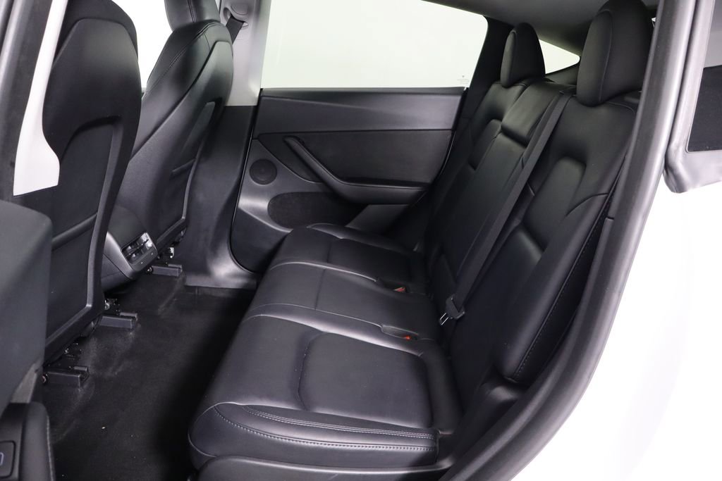 Used 2023 Tesla Model Y Long Range AWD/4WD image 15