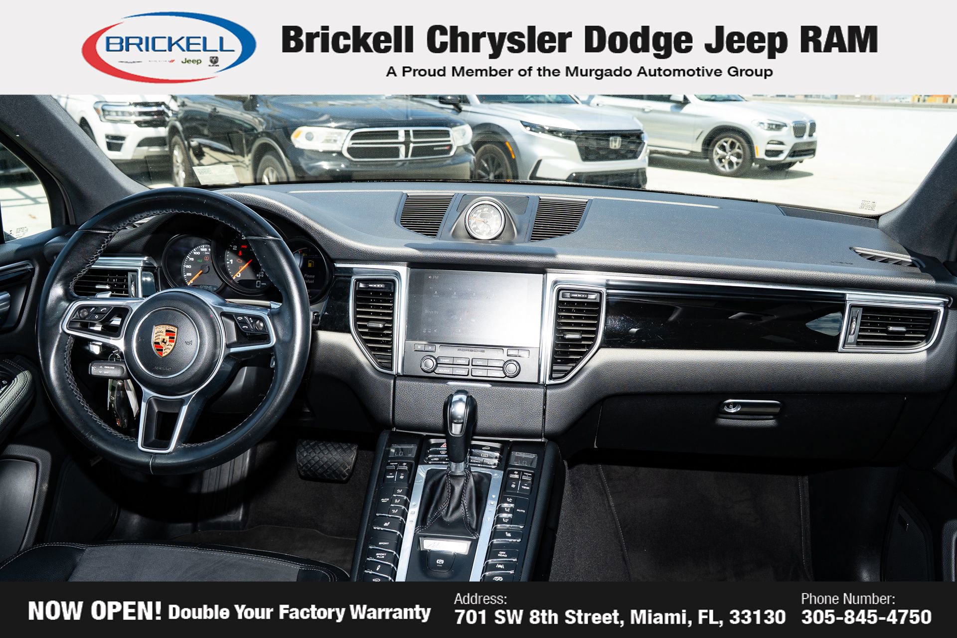 Used 2018 Porsche Macan AWD/4WD image 21