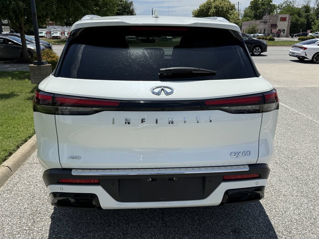 Used 2023 INFINITI QX60 Luxe w/ Cargo Package AWD/4WD image 13