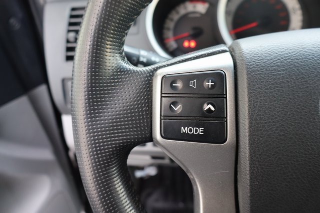 Used 2013 Toyota Tacoma 4x4 Double Cab w/ SR5 Pkg image 22