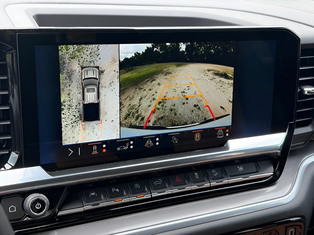 New 2026 Chevrolet Silverado 1500 High Country w/ Technology Package AWD/4WD image 26
