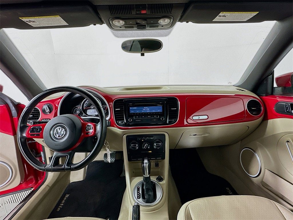 Used 2015 Volkswagen Beetle 1.8T image 3