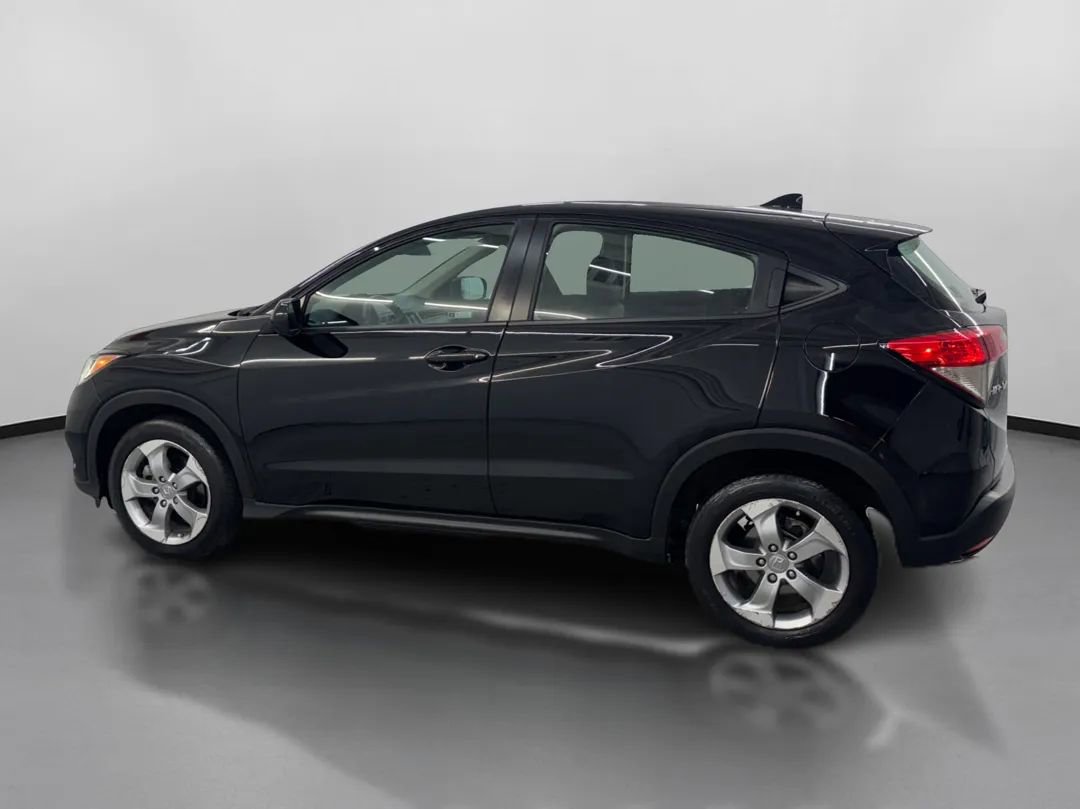 Used 2019 Honda HR-V LX image 5