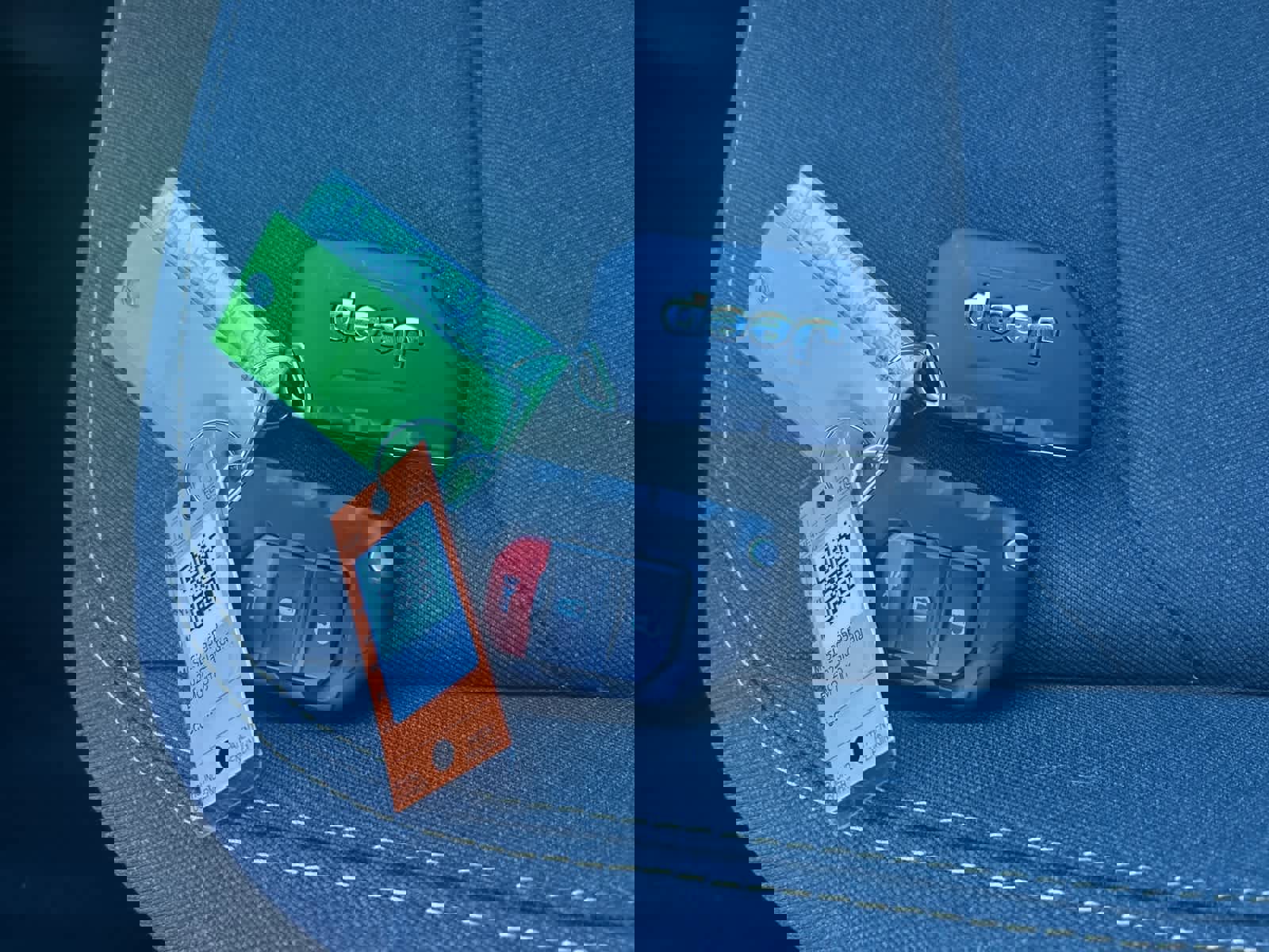 Used 2025 Jeep Gladiator Sport image 35