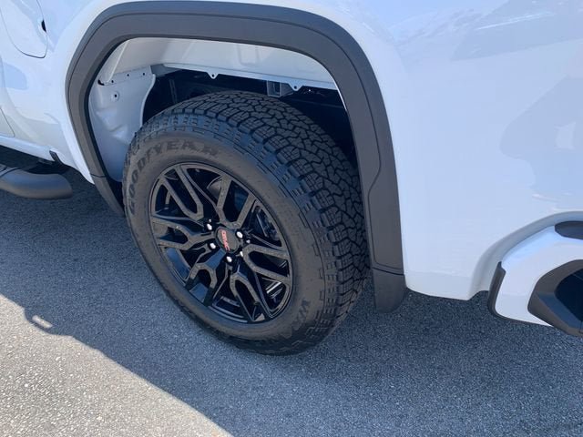 New 2026 GMC Sierra 1500 Elevation w/ Elevation Select Package AWD/4WD image 11