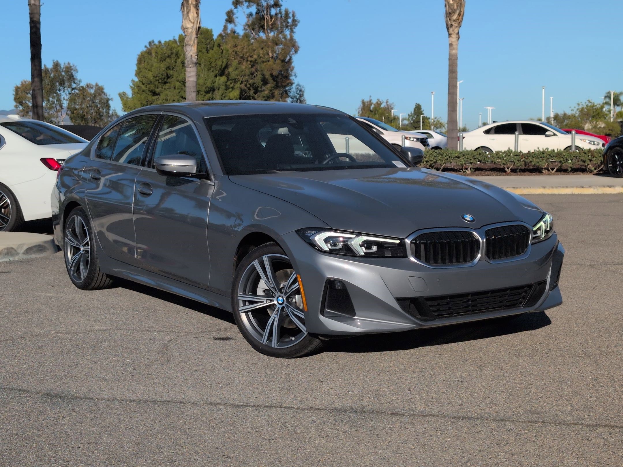 Certified 2024 BMW 330i Sedan w/ Premium Package image 2