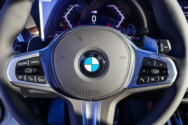 New 2027 BMW X7 xDrive40i w/ M Sport Package AWD/4WD image 14