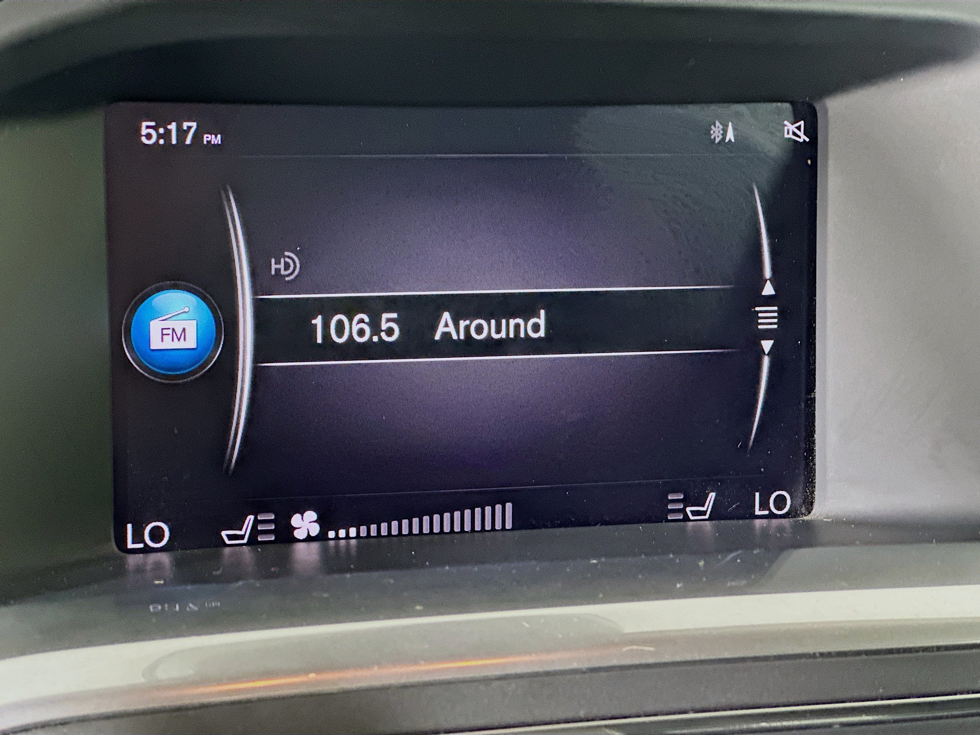 Used 2018 Volvo V60 T5 Dynamic AWD/4WD image 21
