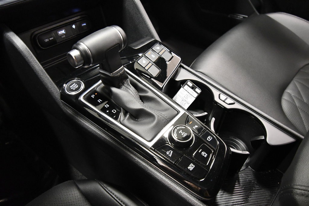 Certified 2025 Kia Sportage X-Pro AWD/4WD image 28