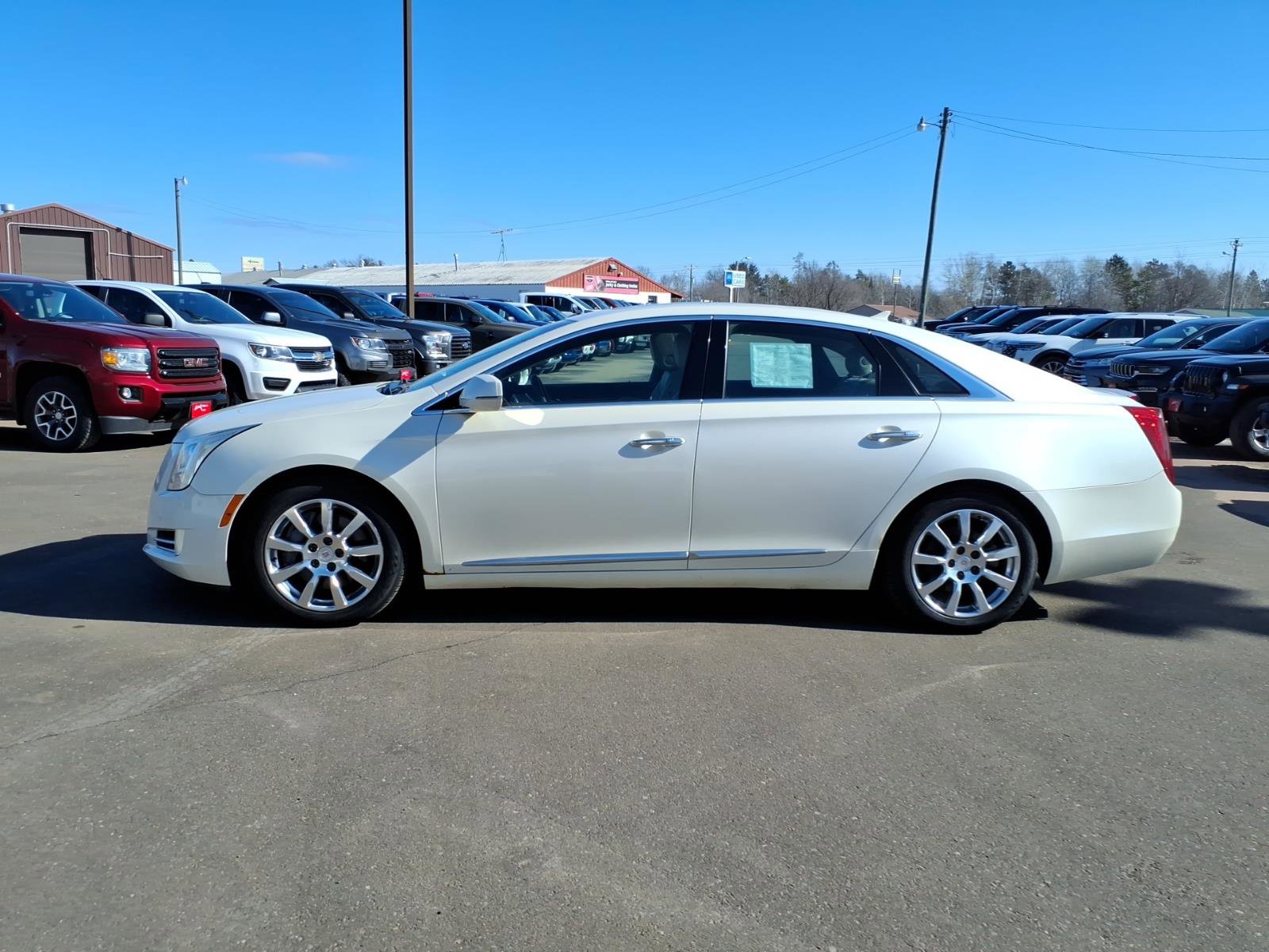 Used 2013 Cadillac XTS Premium w/ Driver Assist Package image 2