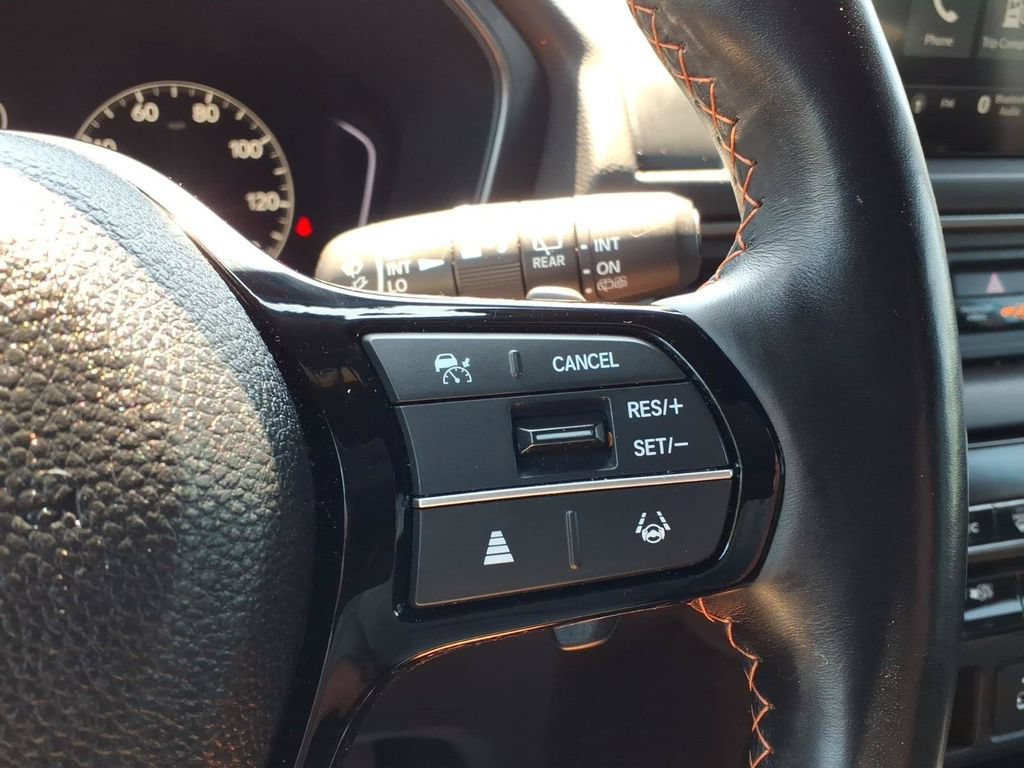 Used 2023 Honda Pilot TrailSport image 22
