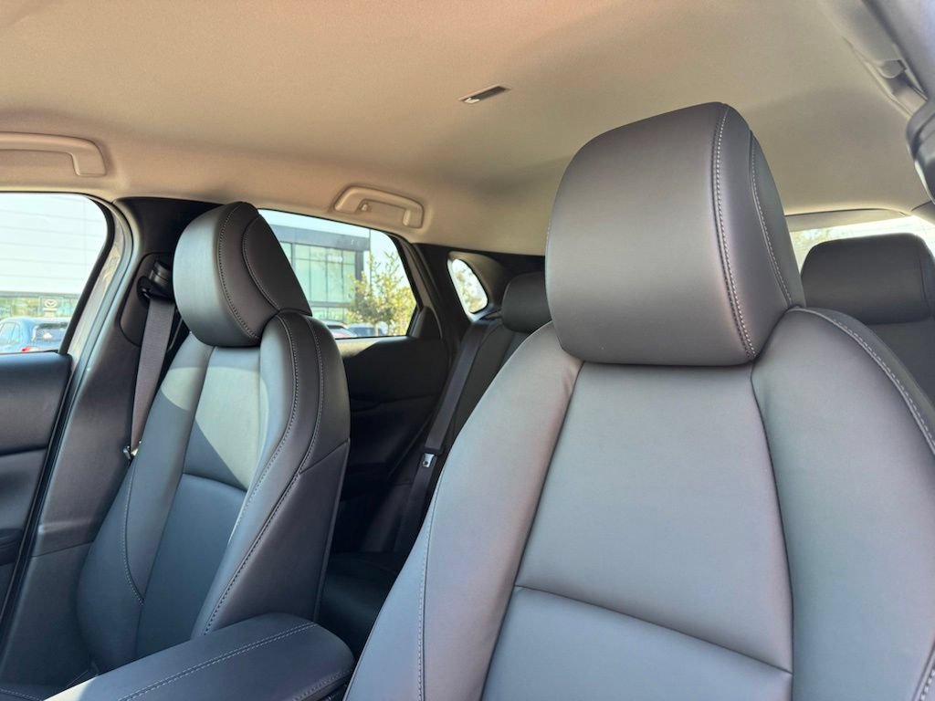 New 2026 MAZDA CX-30 AWD 2.5 S w/ Select Sport Pkg image 17