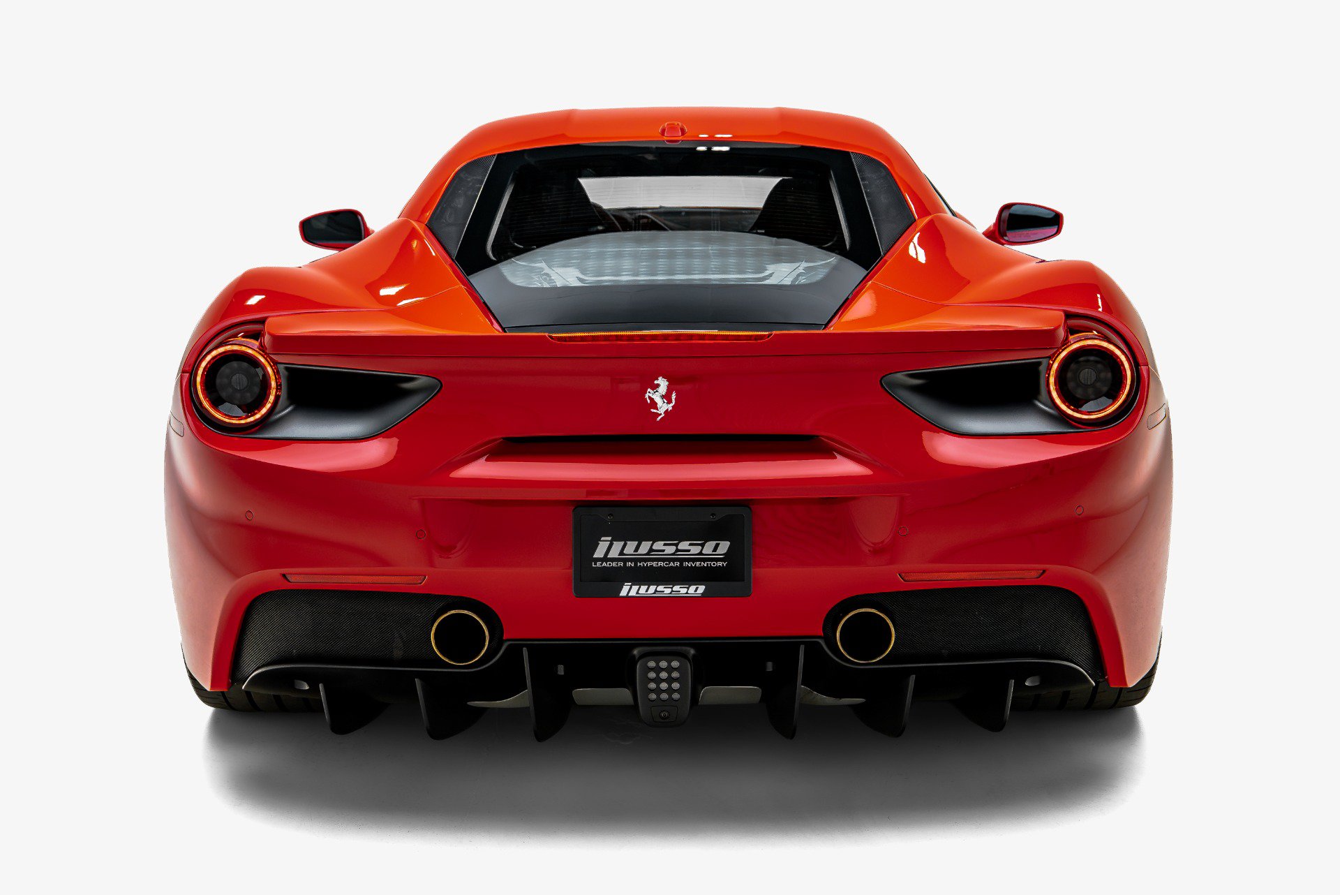 Used 2018 Ferrari 488 GTB RWD image 12