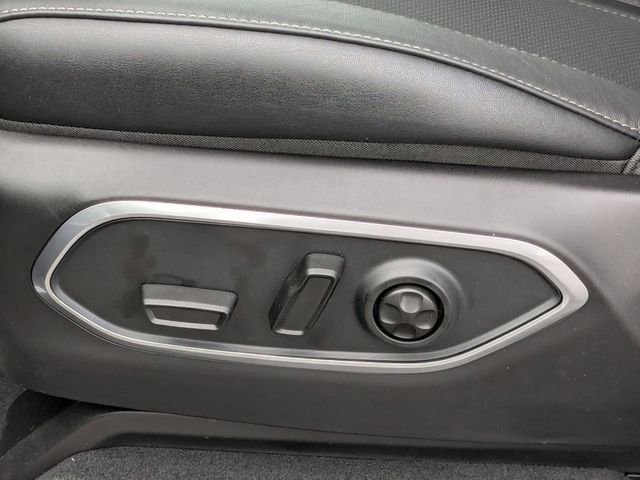 New 2026 Jeep Grand Wagoneer L Limited AWD/4WD image 15