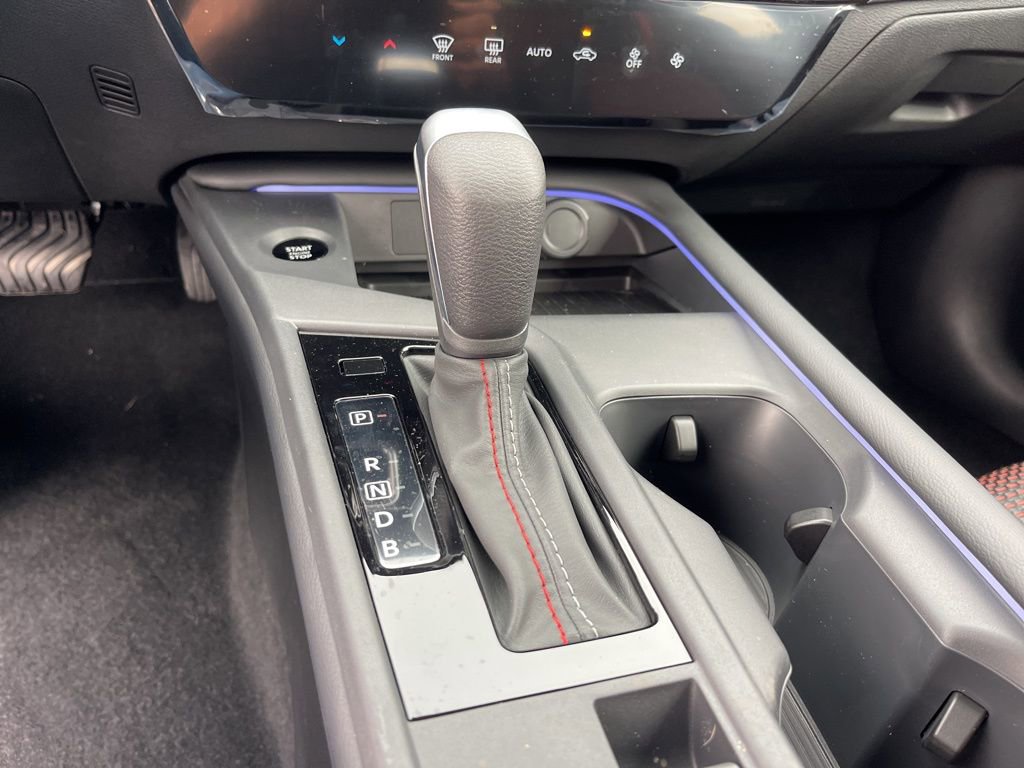 New 2026 Nissan Sentra SR w/ Floor Mat Package image 13