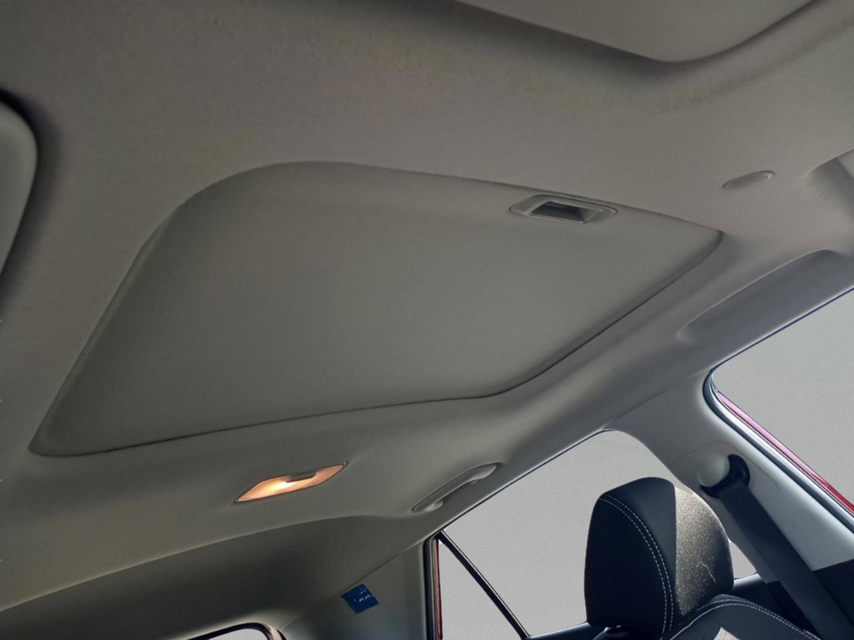 Certified 2024 Hyundai Venue SEL image 26