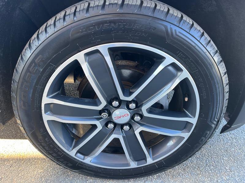 Used 2020 GMC Acadia SLT image 9