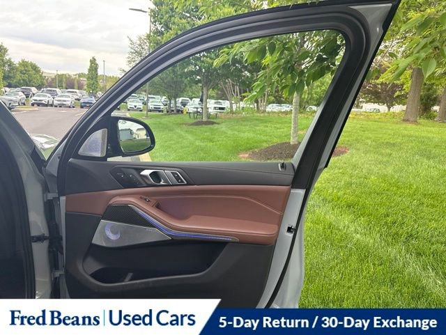 Used 2026 BMW X7 M60i AWD/4WD image 17