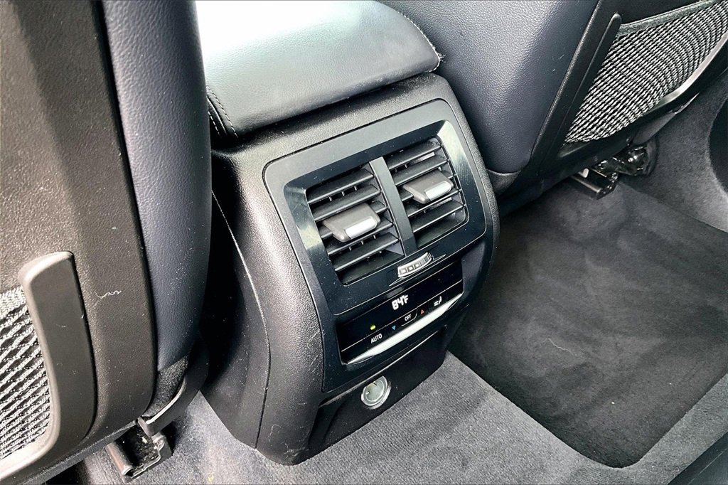 Used 2018 BMW X3 xDrive30i w/ Premium Package image 30