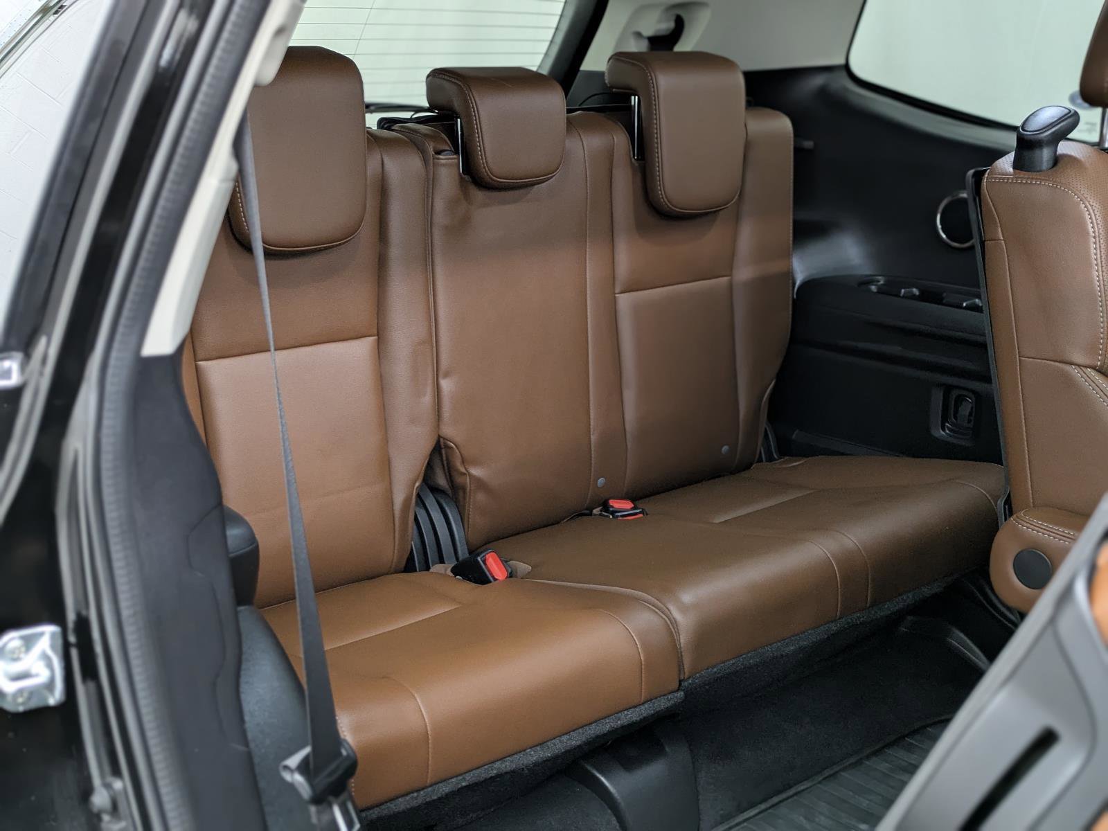 Used 2023 Subaru Ascent Touring image 29