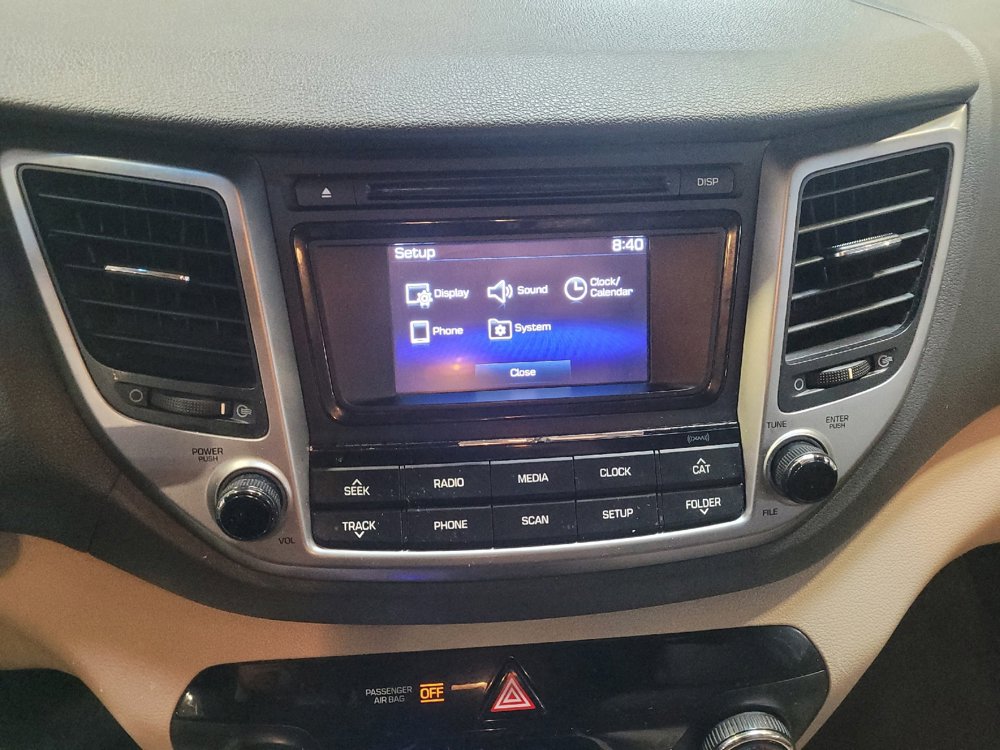 Used 2017 Hyundai Tucson SE image 25