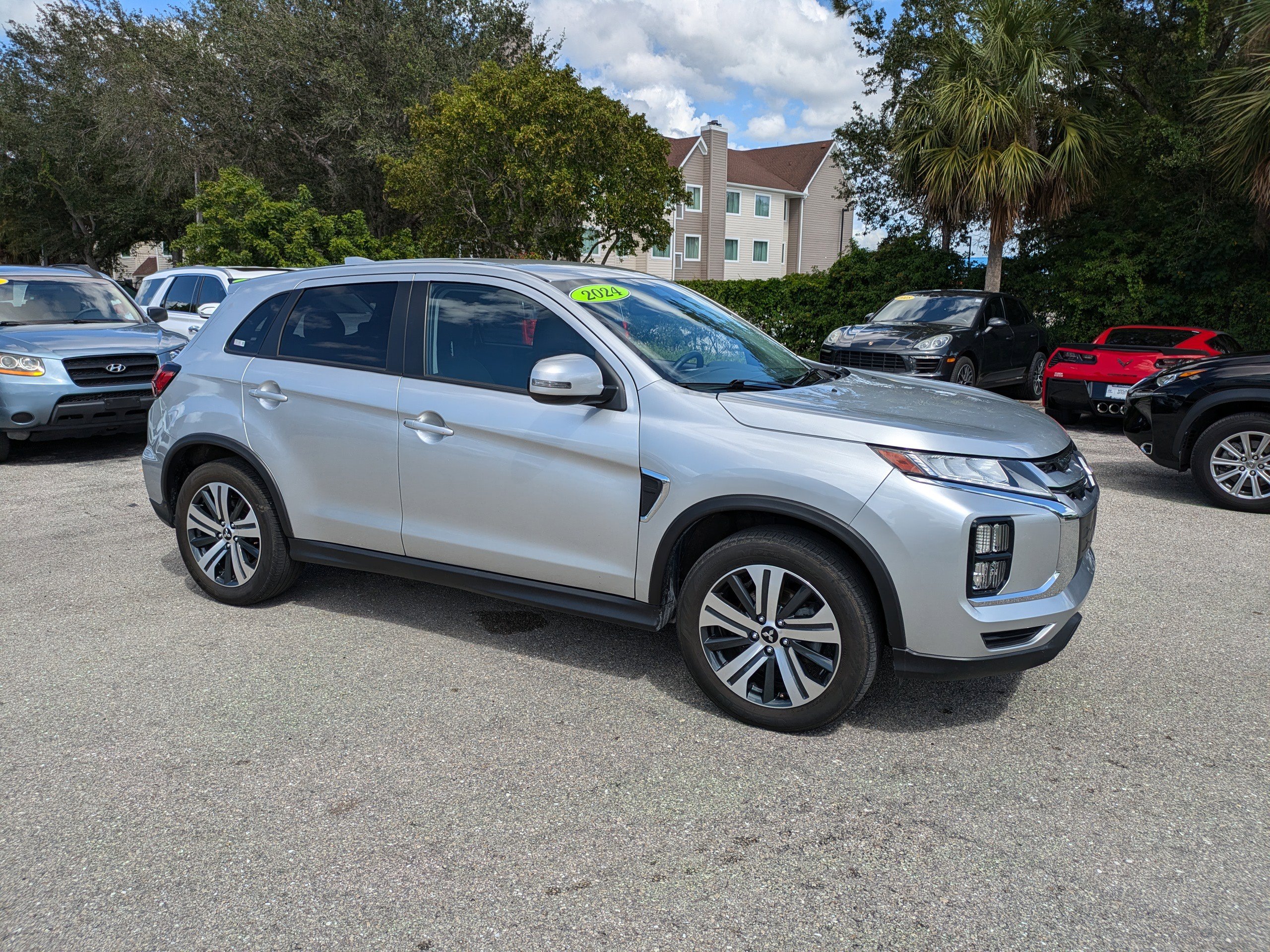 Used 2024 Mitsubishi Outlander Sport SE