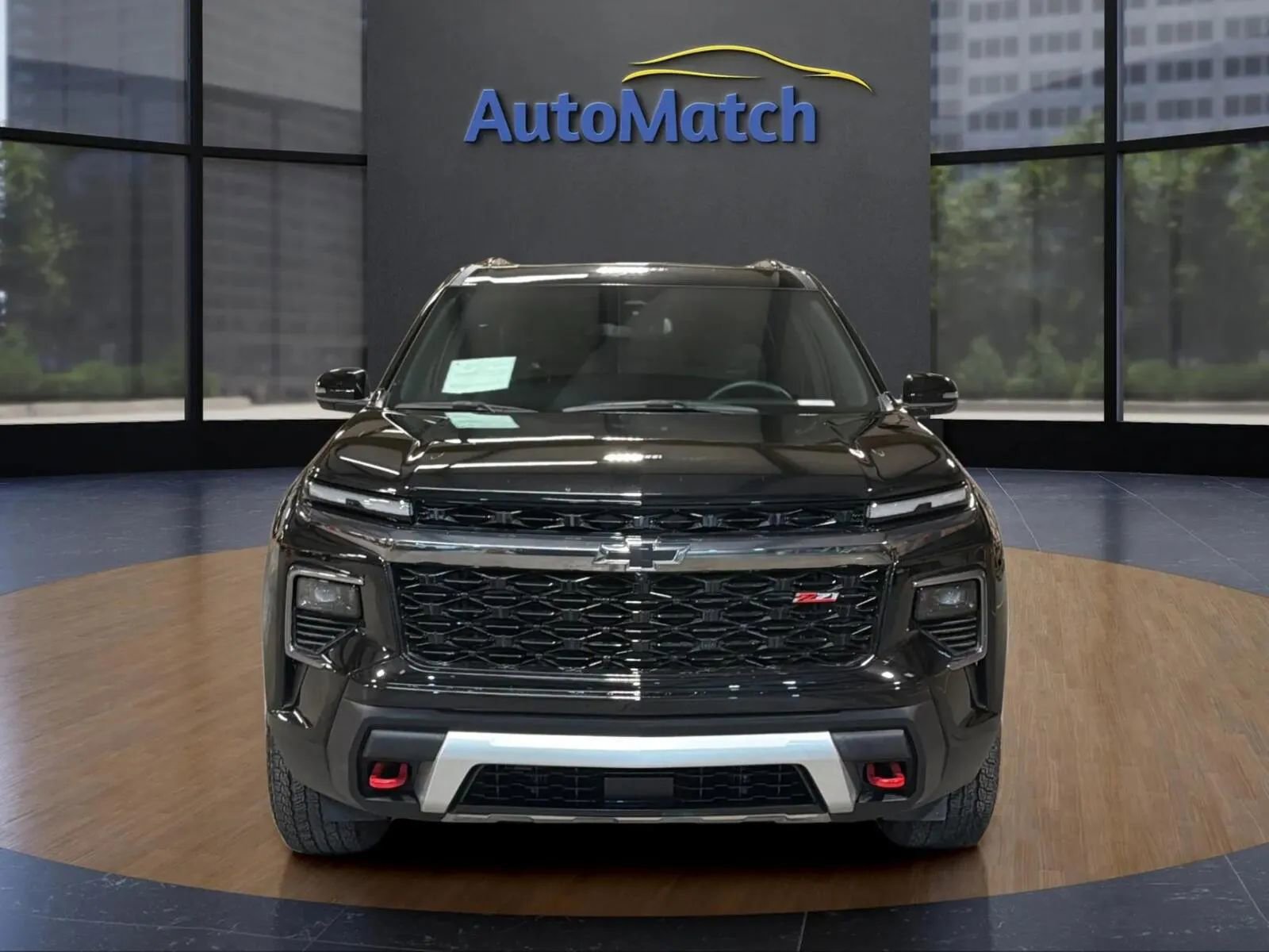 Used 2025 Chevrolet Traverse Z71 w/ Driver Confidence Package AWD/4WD image 3