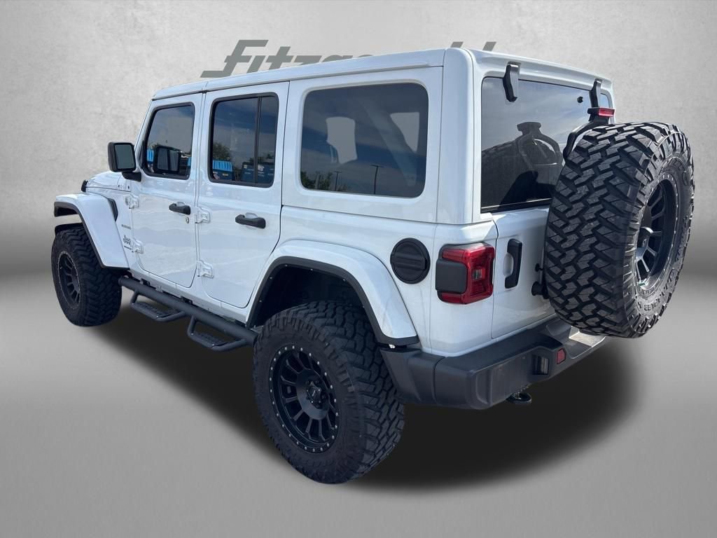 Used 2024 Jeep Wrangler Unlimited Sahara AWD/4WD image 3