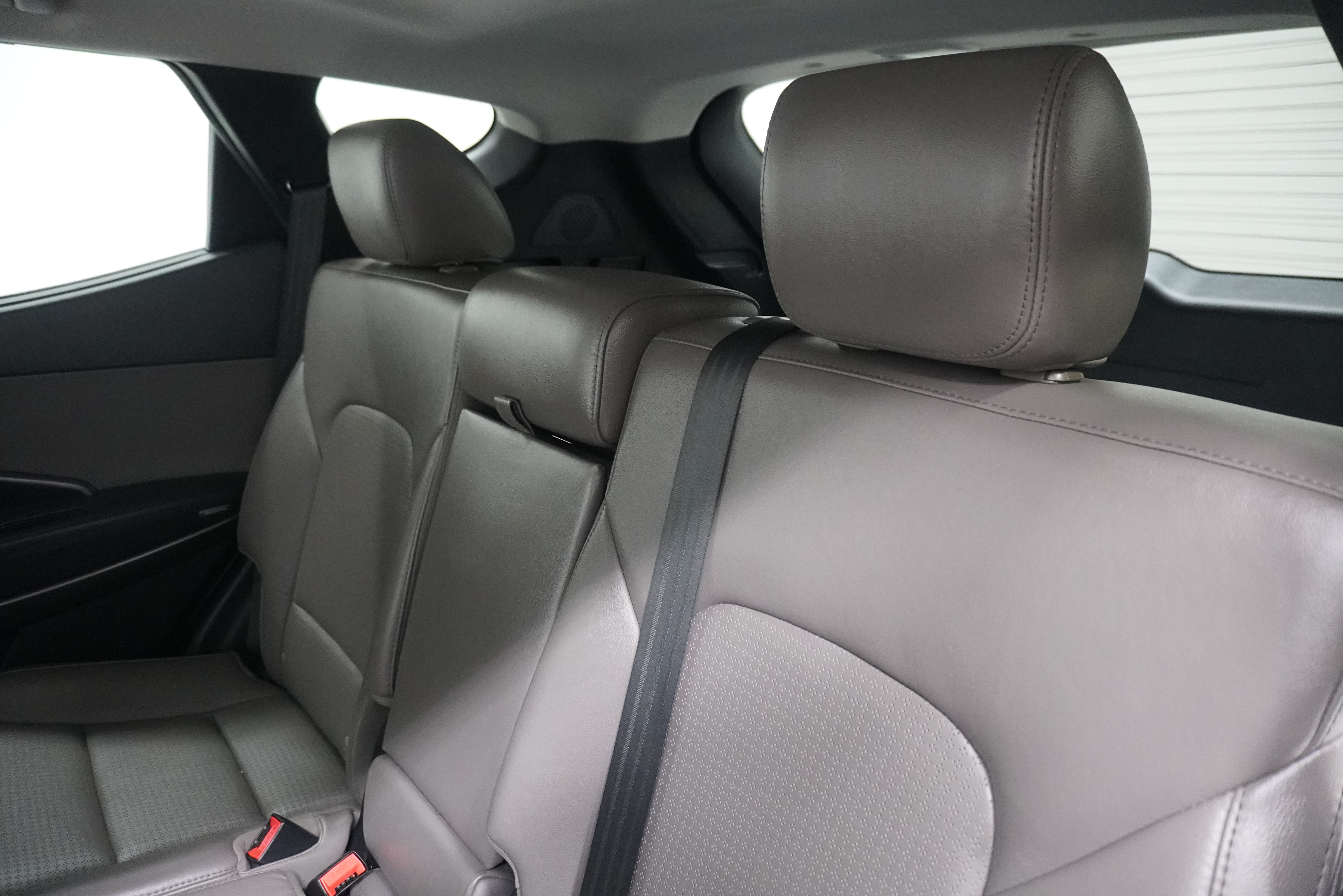 Used 2013 Hyundai Santa Fe Sport w/ Technology Pkg FWD image 13
