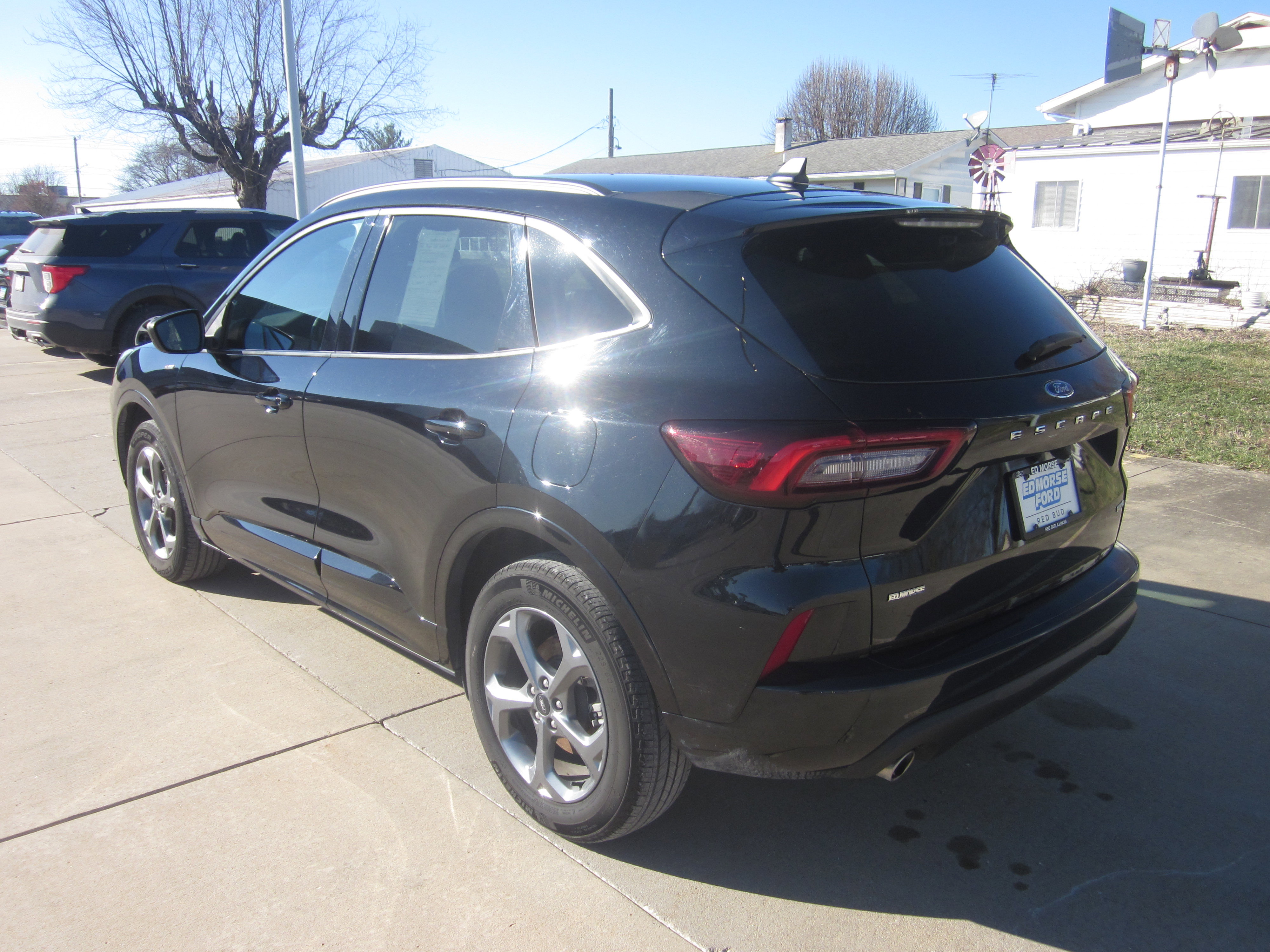 Used 2024 Ford Escape ST-Line image 4