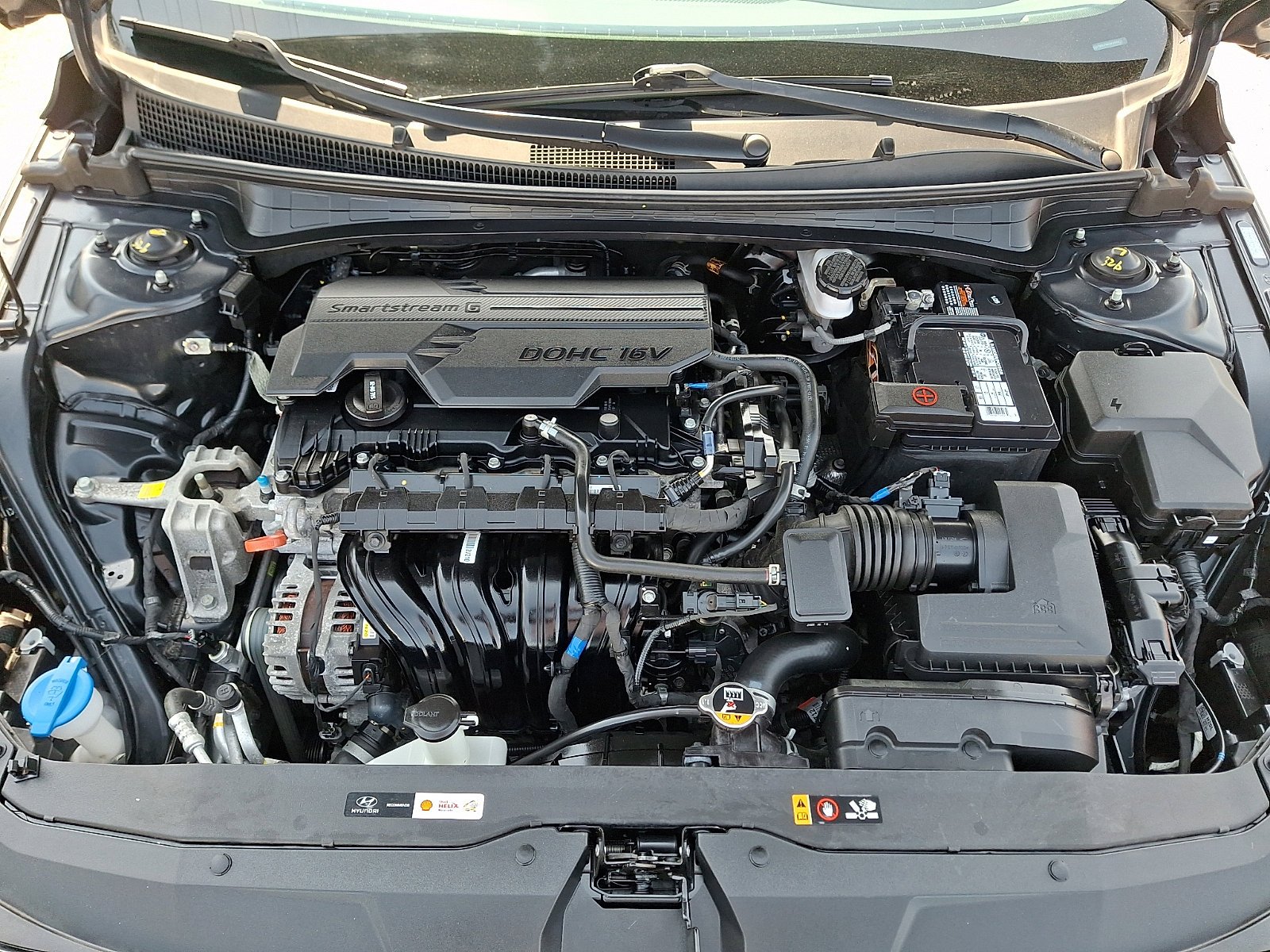 Used 2023 Hyundai Elantra Limited image 29