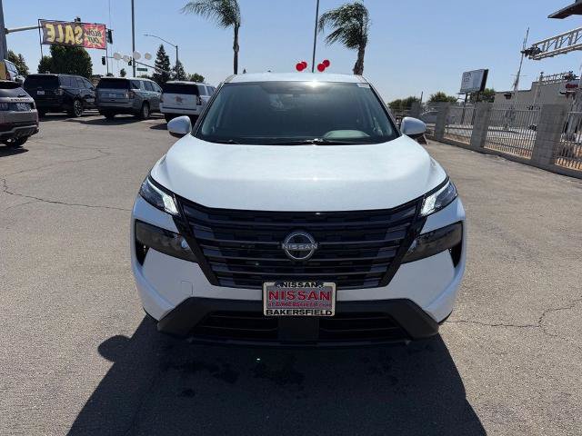 New 2026 Nissan Rogue SV AWD/4WD image 2