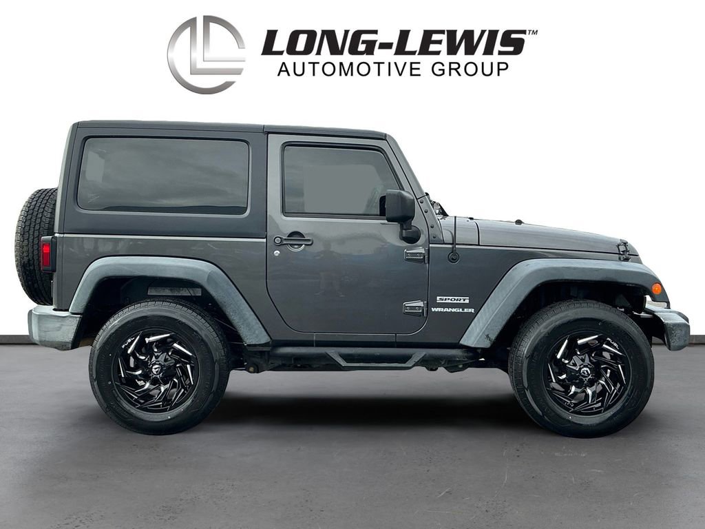Used 2016 Jeep Wrangler Sport w/ Quick Order Package 24S AWD/4WD image 8