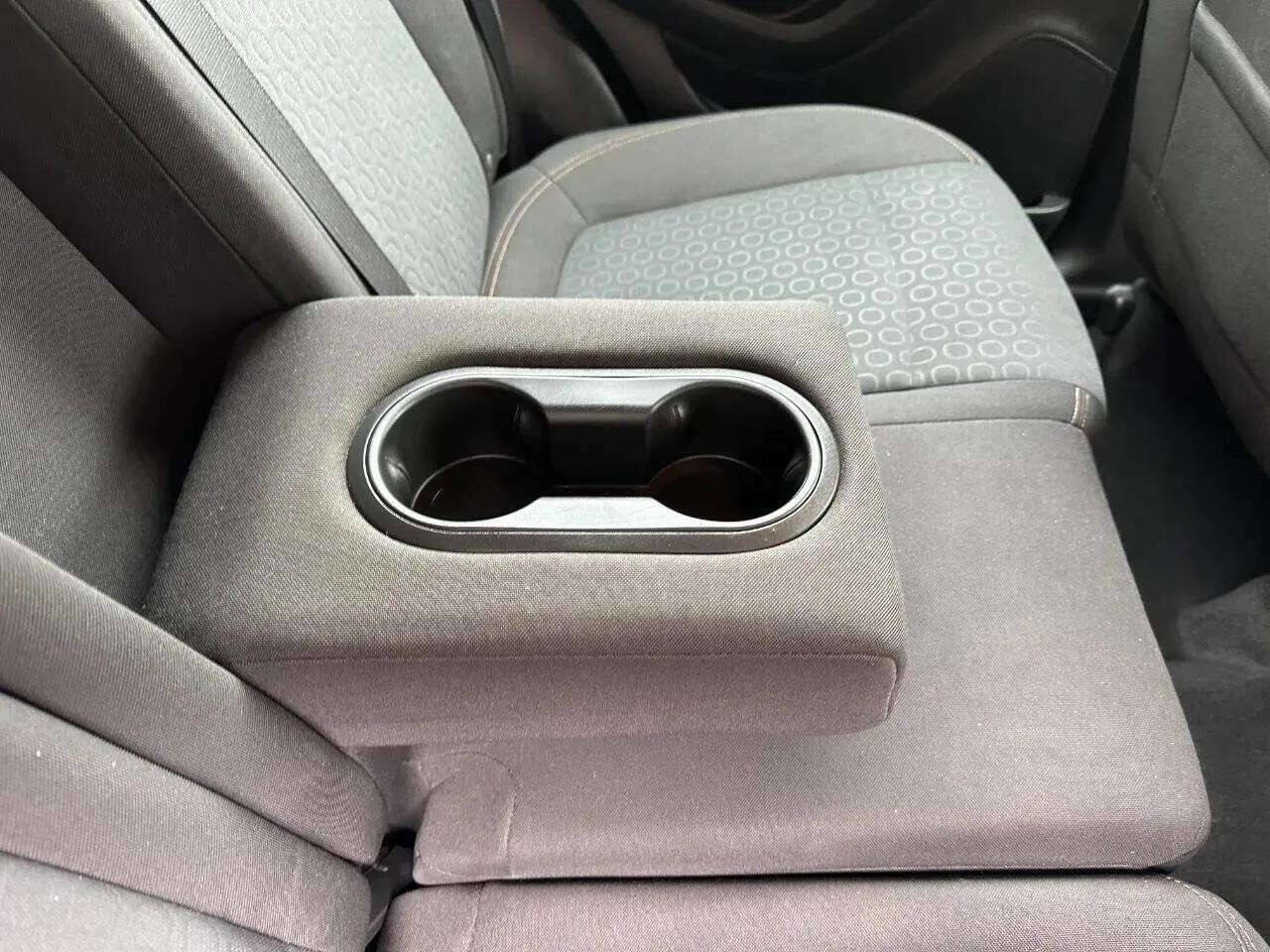 Used 2020 Chevrolet Trax LS image 24