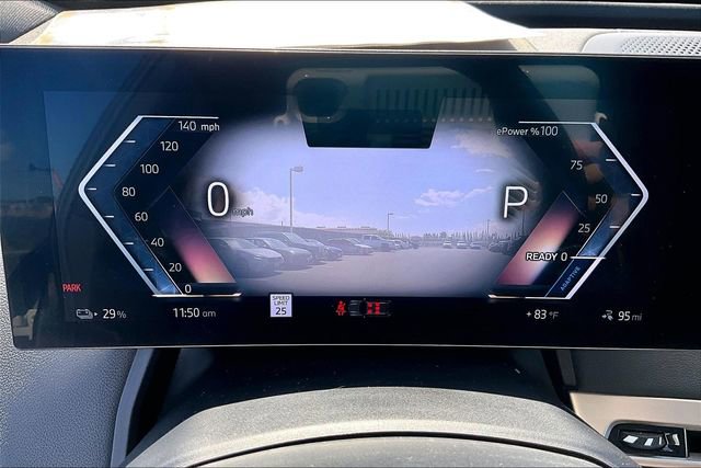 Used 2025 BMW iX xDrive50 AWD/4WD image 21