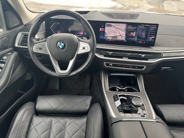 Used 2023 BMW X7 xDrive40i w/ Premium Package AWD/4WD image 13