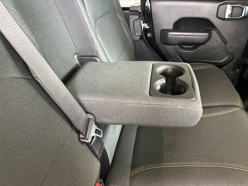 Used 2025 Jeep Wrangler Willys 4xe image 32