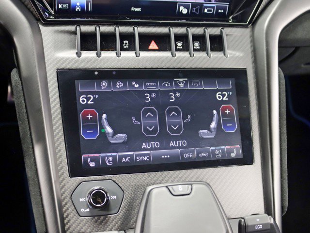 Used 2023 Lamborghini Urus Performante image 34