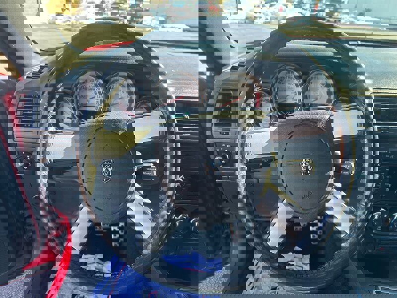 Used 2009 Dodge Challenger R/T image 18