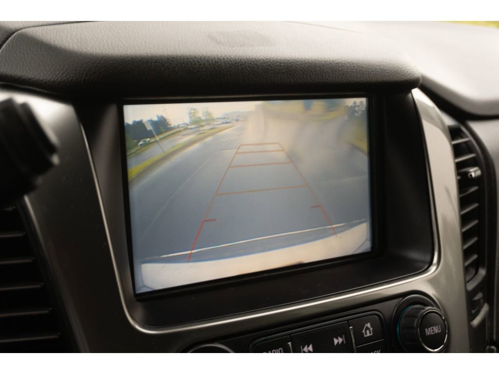 Used 2020 Chevrolet Suburban Premier RWD image 25