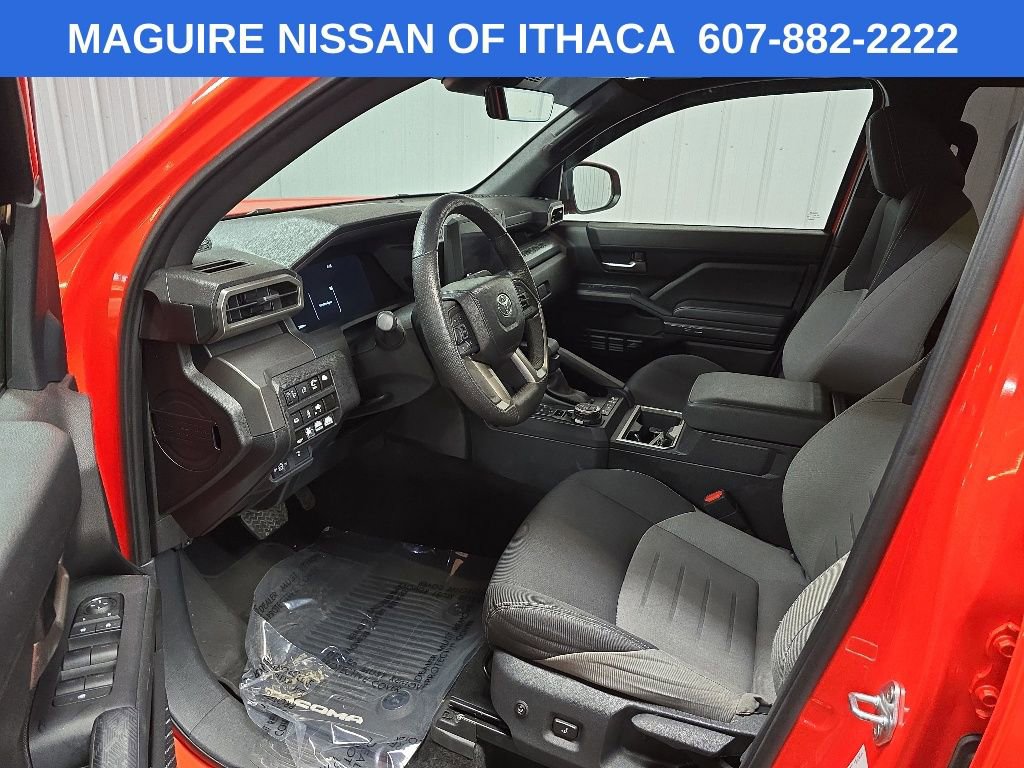 Used 2024 Toyota Tacoma TRD Off-Road AWD/4WD image 28