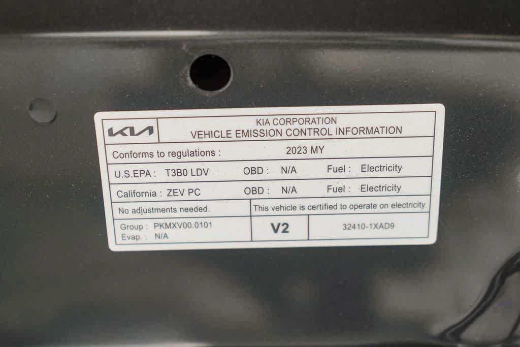 Certified 2023 Kia EV6 Light RWD image 26